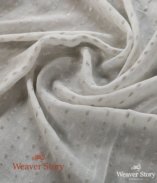 Handwoven_White_Georgette_Dupatta_with_Silver_Zari_WeaverStory_05