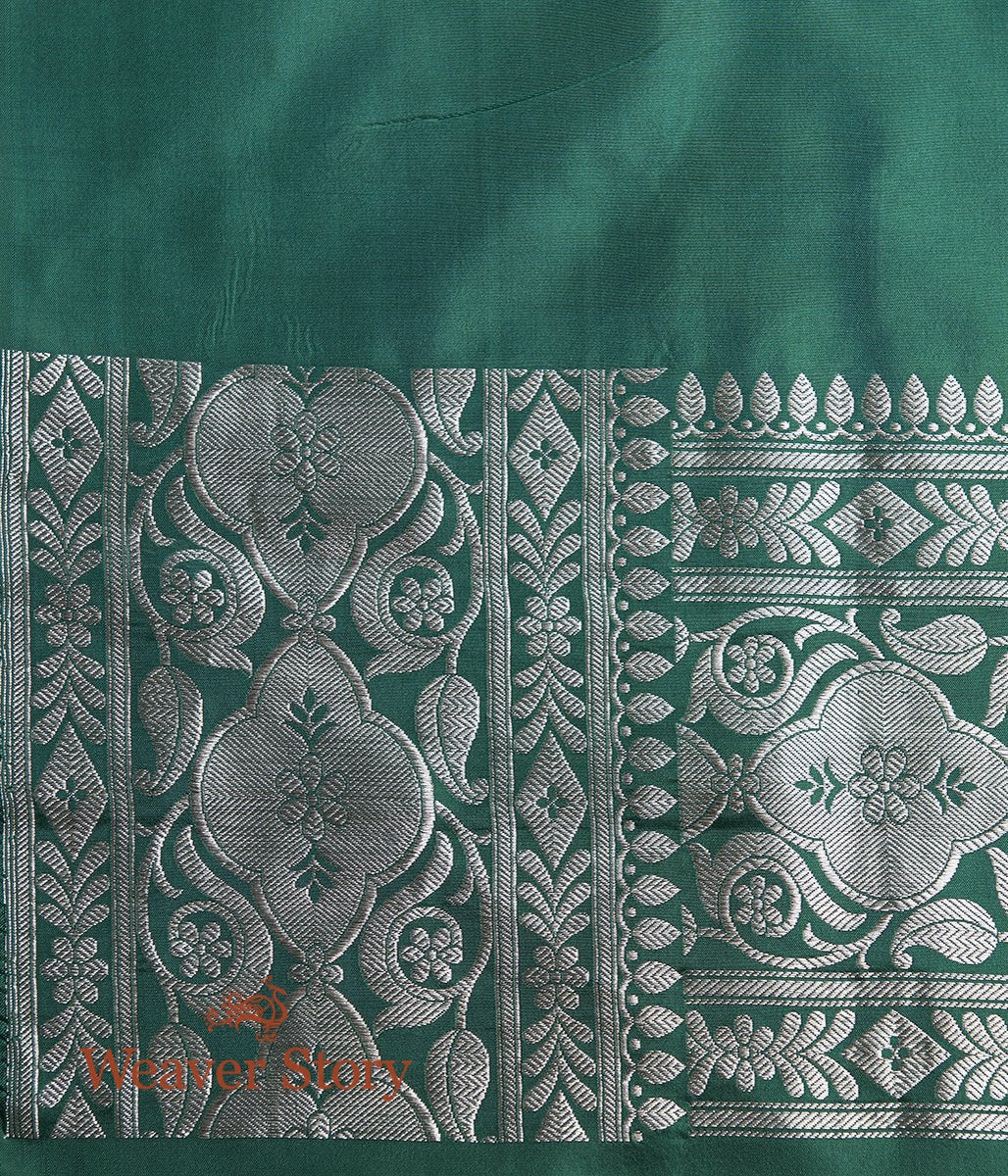 Handwoven_Yellow_Kadhwa_Boota_Saree_with_Silver_Zari_WeaverStory_05