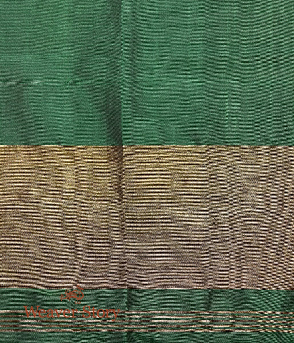 Handwoven_Green_Gujarat_Patola_Saree_WeaverStory_05