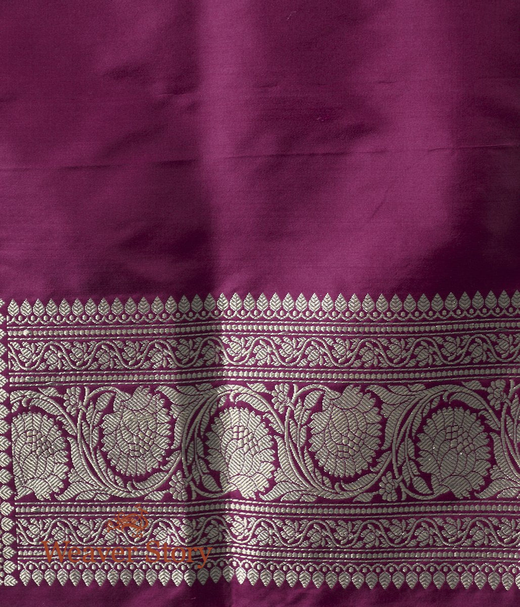 Handwoven_Wine_Kadhwa_Boota_Saree_with_Gold_Border_WeaverStory_05