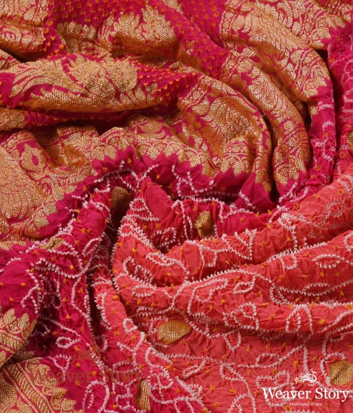 Handwoven_Peach_Pink_Kadhwa_Bandhej_Dupatta_WeaverStory_05