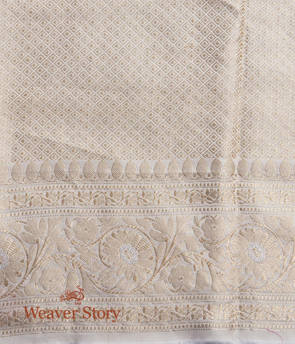 Handwoven_White_and_Gold_Angoor_Jangla_Saree_WeaverStory_05