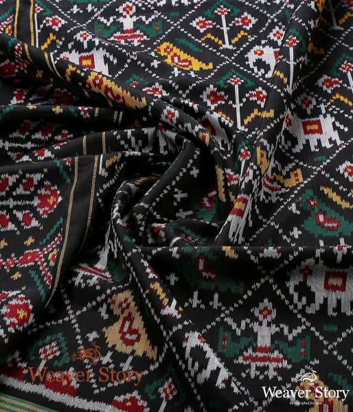 Handwoven_Black_Patola_Duaptta_with_Elephant_Motifs_WeaverStory_05