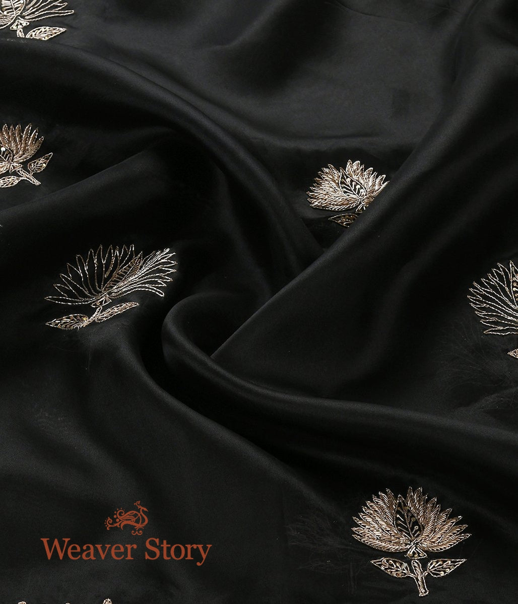 Black_Zardozi_Organza_Dupatta_with_Lotus_Motifs_WeaverStory_05