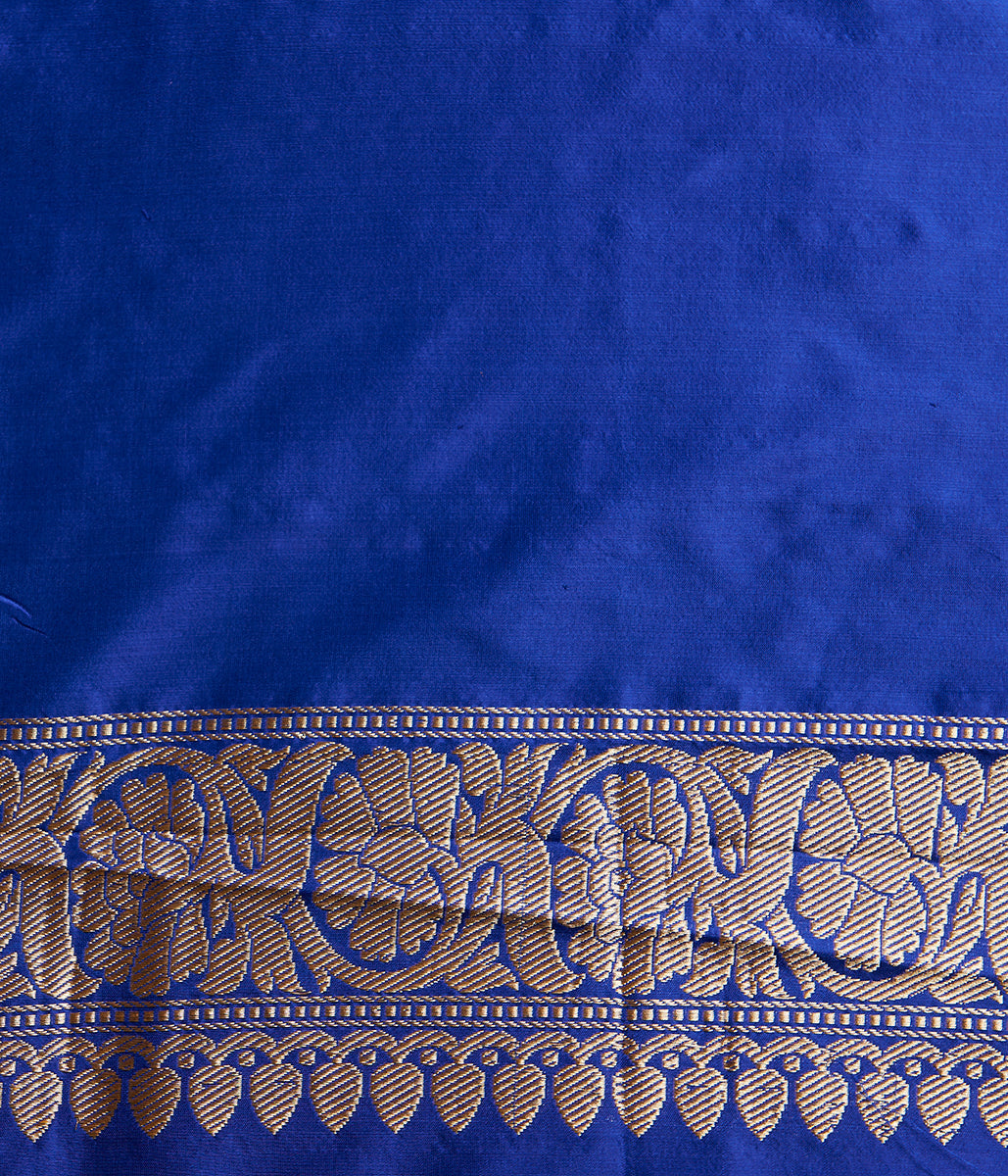 Handwoven_Royal_Blue_Chand_Boota_Saree_WeaverStory_05