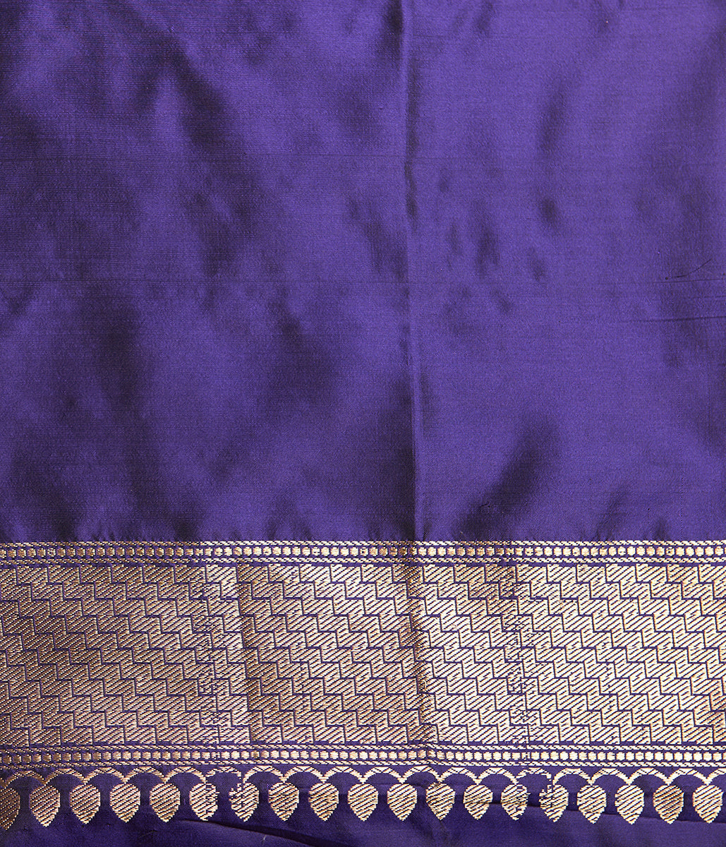 Handwoven_Purple_Kadhwa_Jangla_Saree_WeaverStory_05