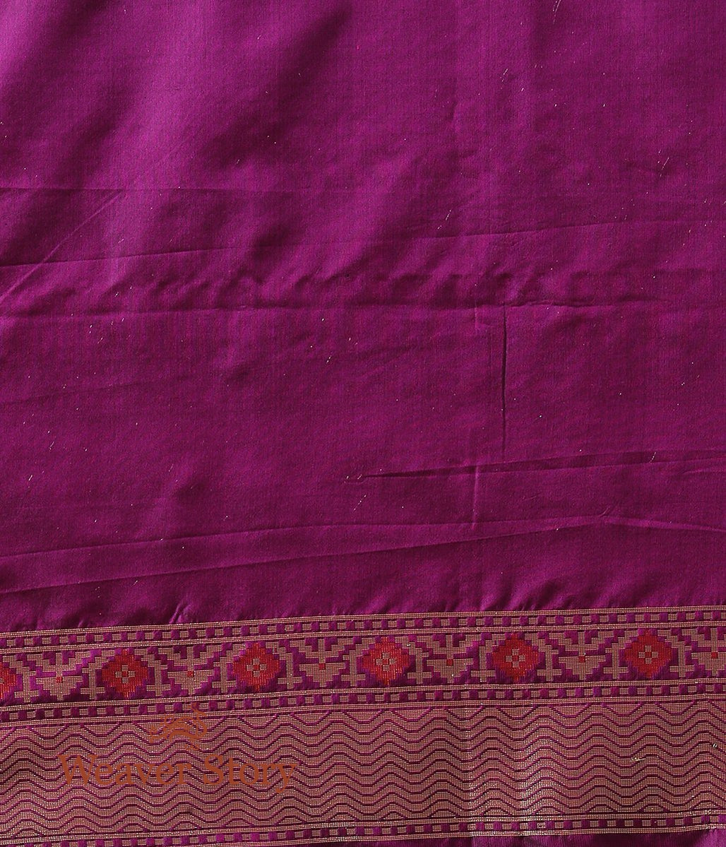 Handwoven_Banarasi_Patola_Saree_in_Henna_Green_with_Pink_Border_WeaverStory_05