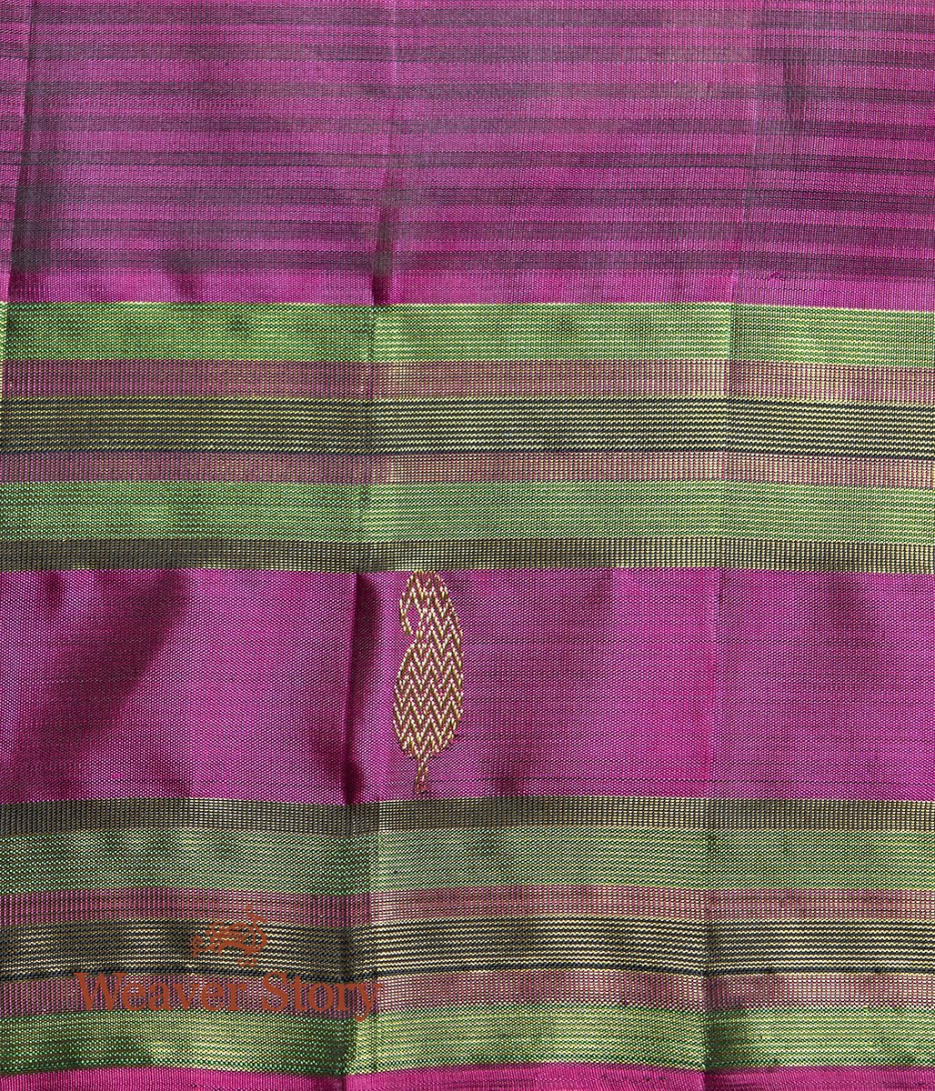 Handwoven_Grey_Kanjivaram_Silk_Saree_with_Zari_Checks_and_Purple_Border_with_Paislesy_WeaverStory_05