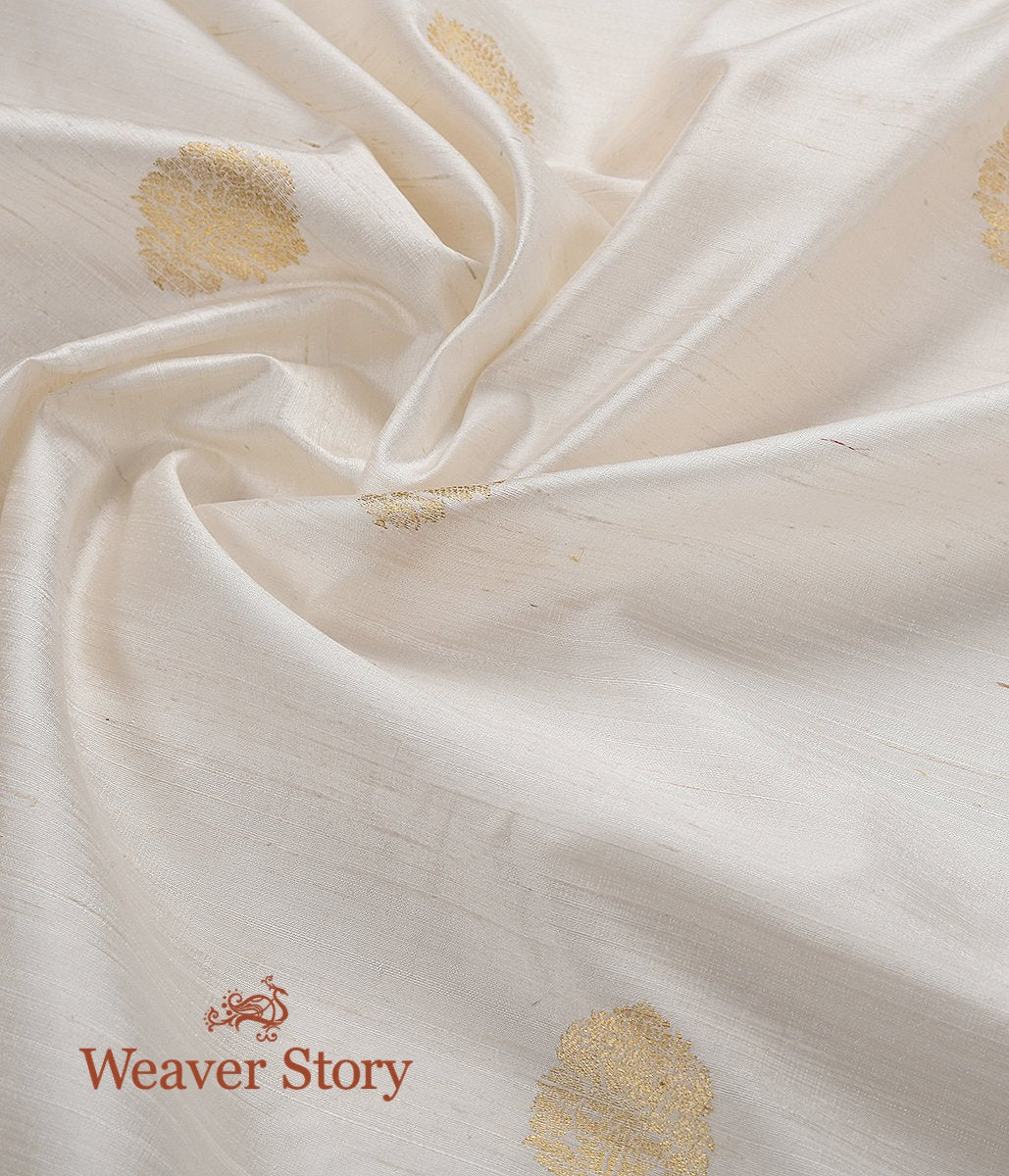 Handloom_Tusser_Silk_Kadhwa_Booti_Fabric_WeaverStory_05