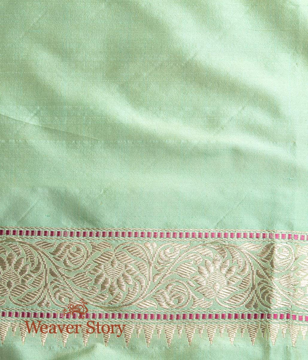 Handwoven_Sea_Green_Kadhwa_Jangla_Saree_with_Meenakari_WeaverStory_05