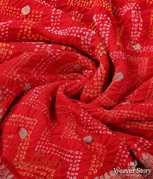 Handwoven_Red_Kadhwa_Bandhani_Dupatta_WeaverStory_05