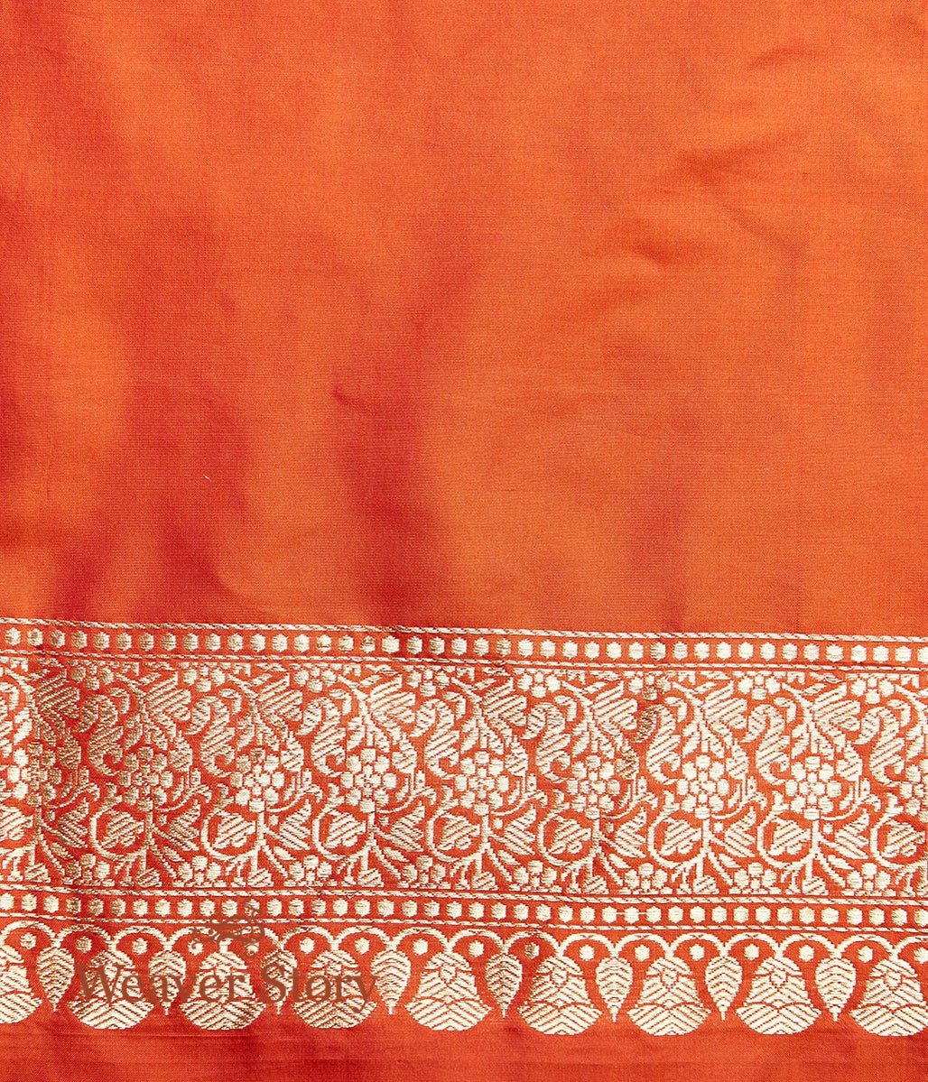 Handwoven_Green_Banarasi_Saree_with_Pink_Kadhiyal_Border_WeaverStory_05