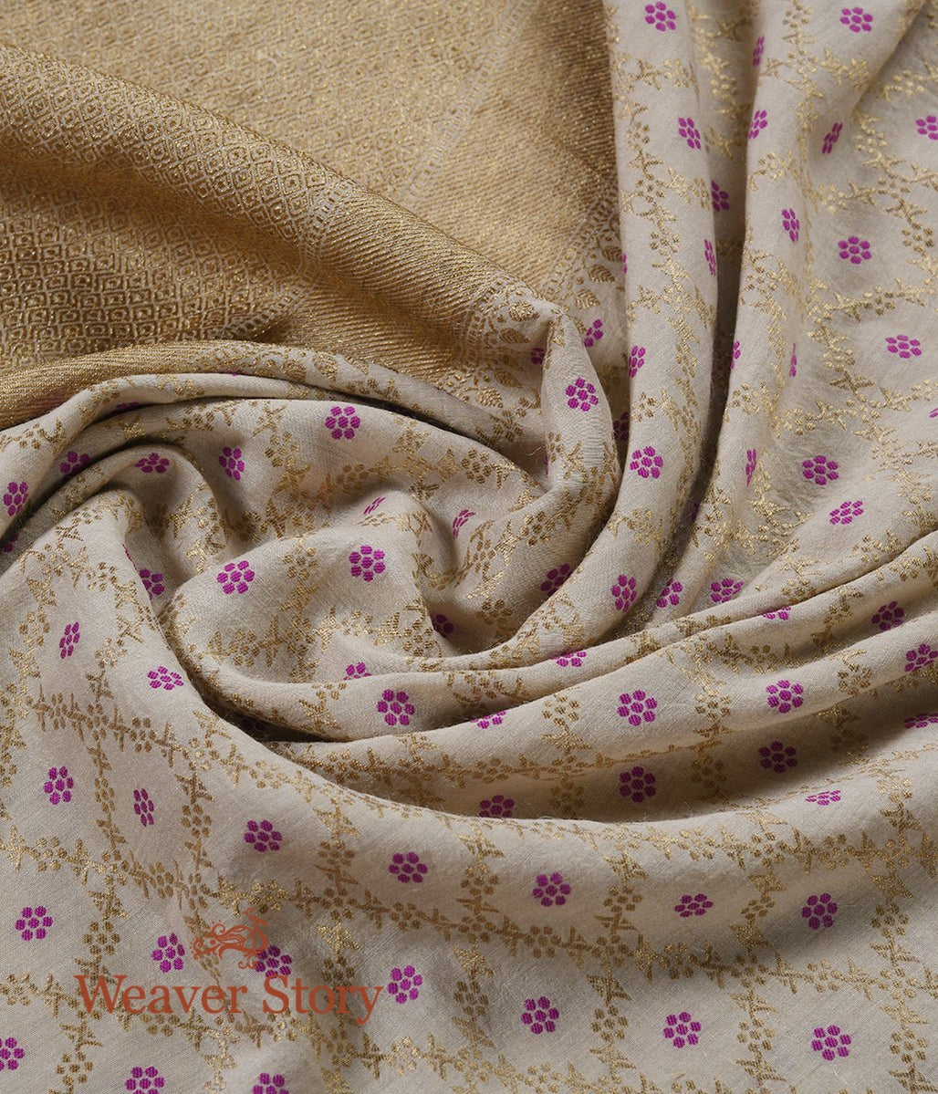 Handloom_Offwhite_Moonga_Silk_Dupatta_WeaverStory_05