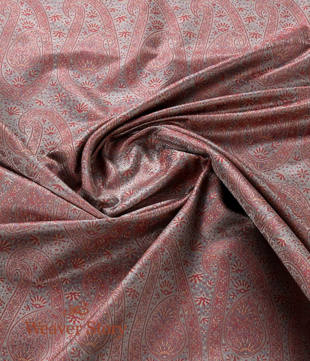 Handloom_Grey_Jamawar_Fabric_with_Woven_Paisleys_WeaverStory_05