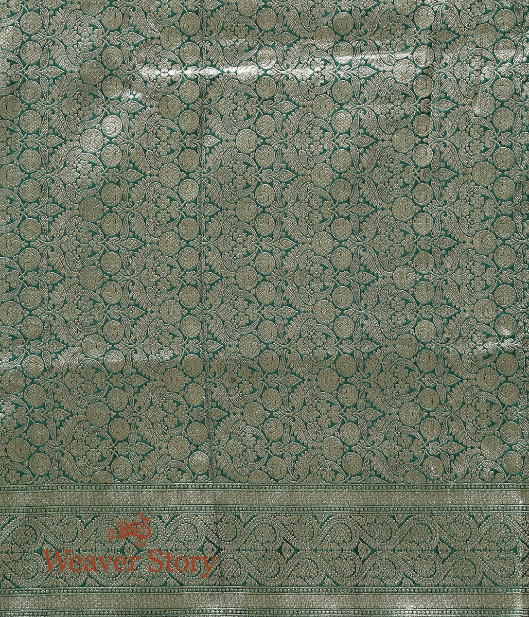 Handloom_Green_Sona_Rupa_Cutwork_Booti_Banarasi_Saree_with_heavy_Brocade_blouse_WeaverStory_05