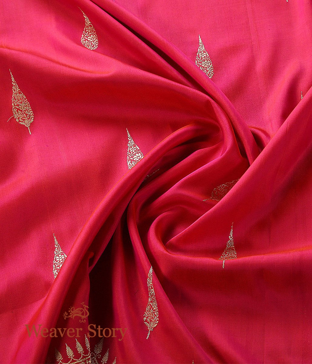 Handloom_Pink_Banarasi_Dupatta_with_Scalloped_Borders_WeaverStory_05