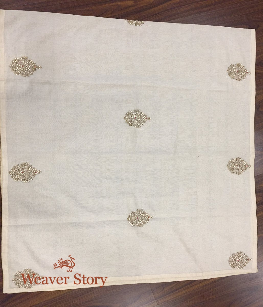 Handloom_Ivory_Cotton_Tissue_Dupatta_with_Zardozi_and_Kundan_work_WeaverStory_06