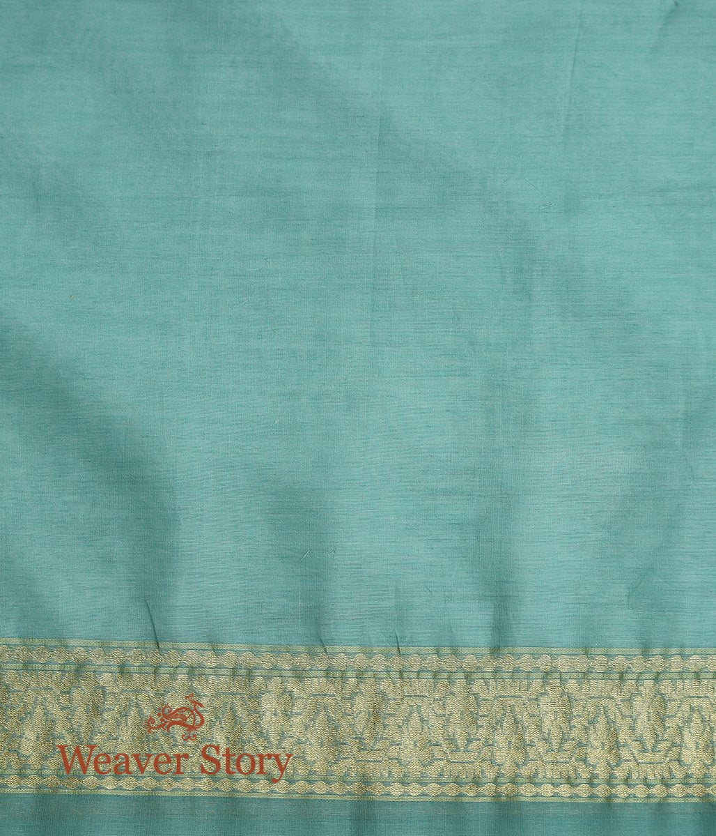 Handwoven_Green_Kora_Cotton_Saree_with_Booti_WeaverStory_05