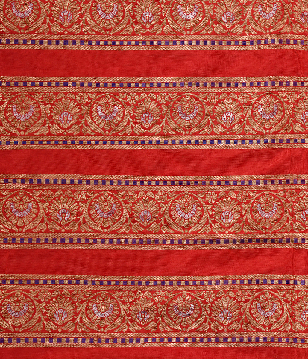 Red_Handloom_Kadhwa_Banarasi_Lehenga_with_Meenakari_WeaverStory_07
