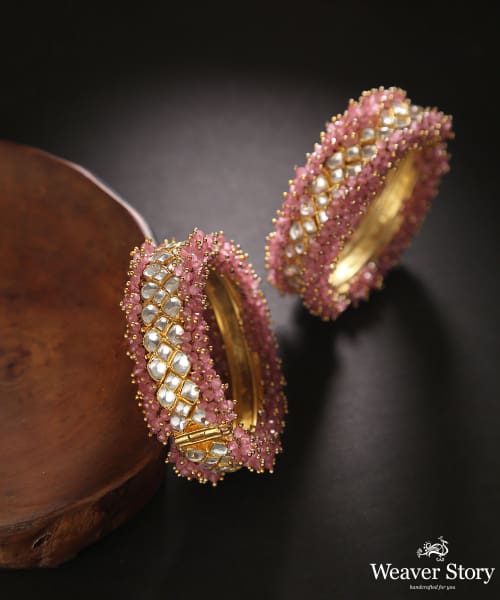 Tarazi_Bangles_With_Kundan_And_Pink_Stones_Handcrafted_in_Pure_Silver
_WeaverStory_01