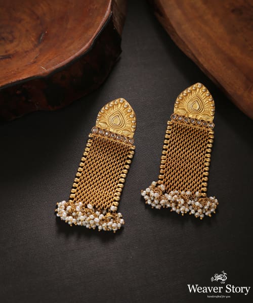 Aabirah_Handcrafted_Pure_Silver_Danglers_With_Pearls_WeaverStory_01
