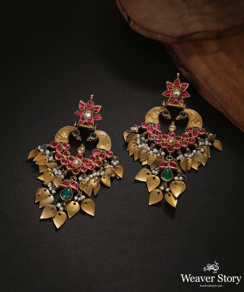Ameirah_Handcrafted_Pure_Silver_Earrings_With_Emeralds_And_Ruby_WeaverStory_01