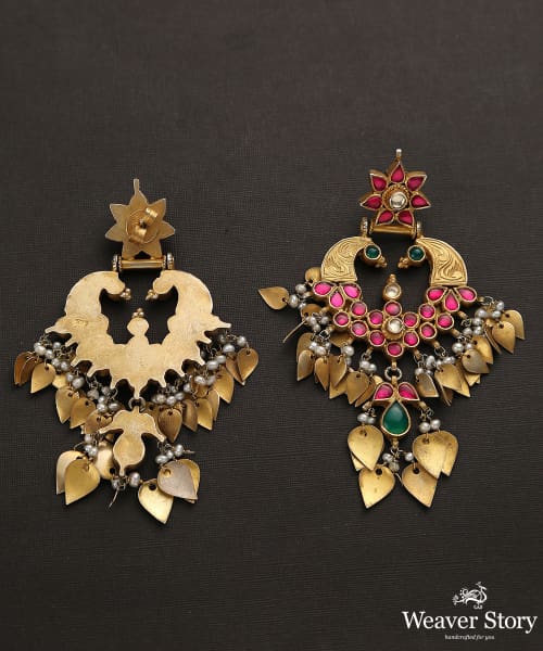 Ameirah_Handcrafted_Pure_Silver_Earrings_With_Emeralds_And_Ruby_WeaverStory_03