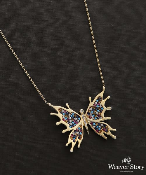 Rahita_Pendant_Necklace_Handcrafted_In_Pure_Silver_With_Butterfly_Motif_WeaverStory_03