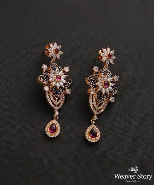 Faahira_Necklace_Set_With_kundan_And_Ruby_Handcrafted_In_Pure_Silver_WeaverStory_04
