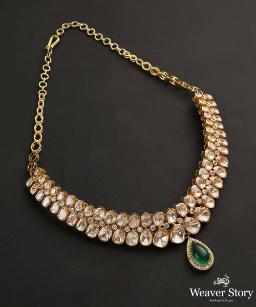 Daiwiki_Necklace_Set_With_Kundan_And_Emeralds_Handcrafted_In_Pure_Silver_WeaverStory_03