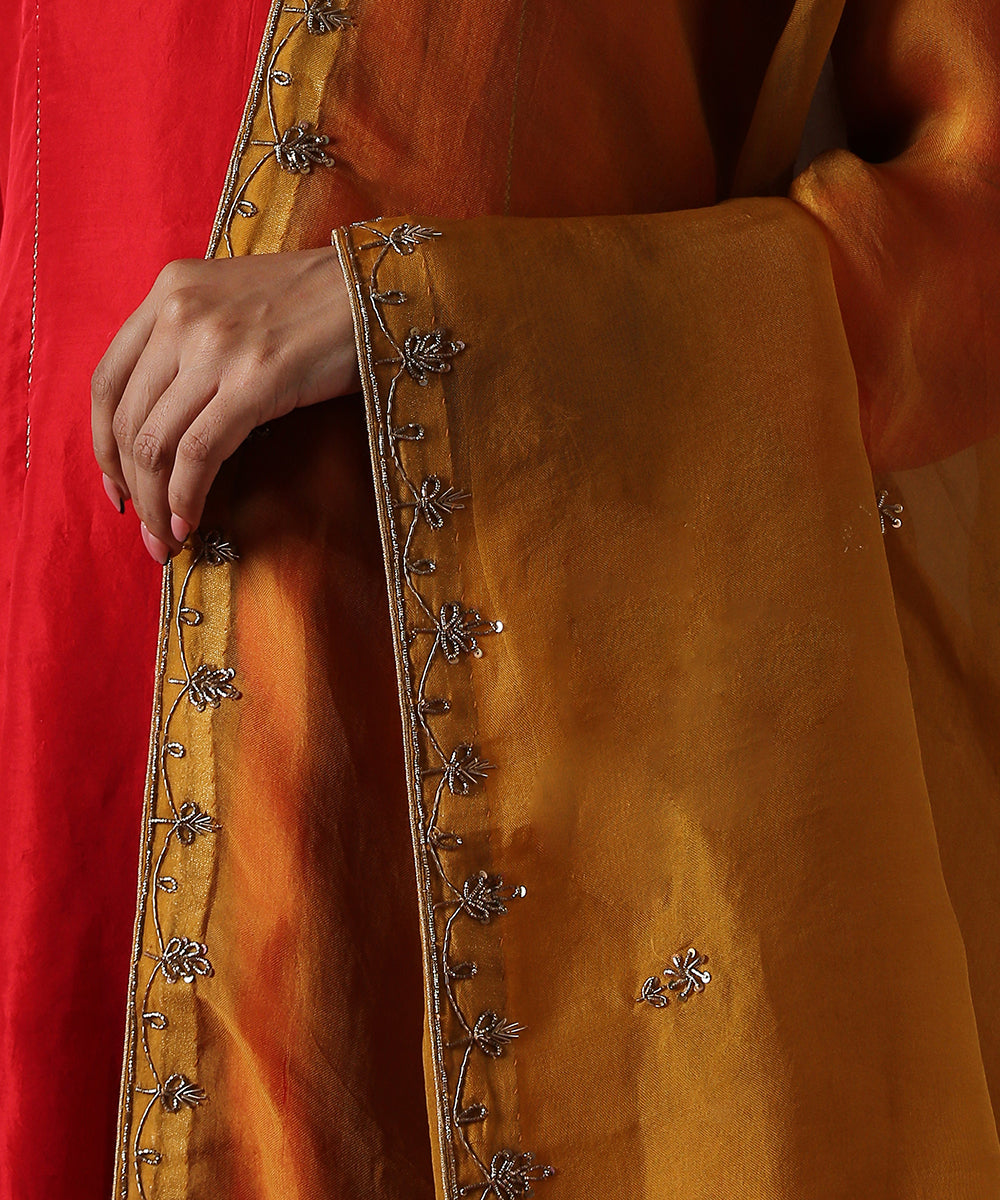 Handloom_Ochre_Yellow_Pure_Organza_Dupatta_With_Hand_Embroidered_Zardozi_Border_WeaverStory_03