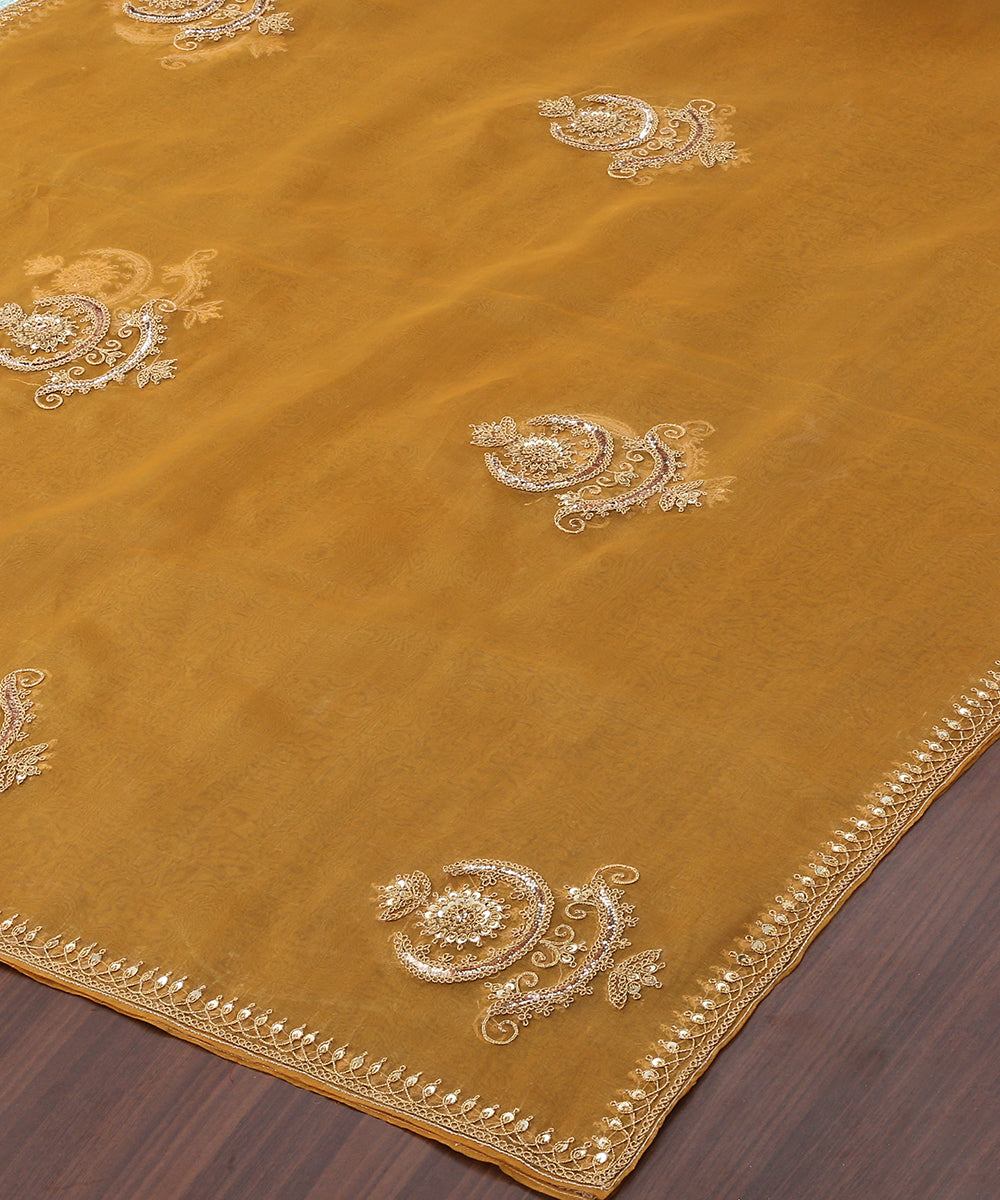 Mustard_Handloom_Pure_Organza_Dupatta_With_Hand_Embroidered_Mukaish_And_Dori_Motif_WeaverStory_03