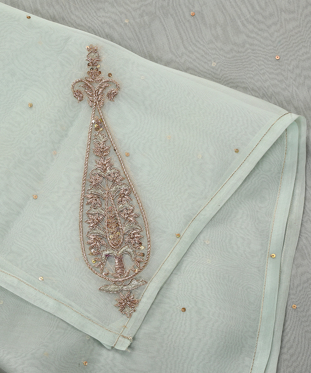 Mint_Green_Organza_Dupatta_With_Hand_Embroidered_Zari_Motif_On_Four_Corners_WeaverStory_04
