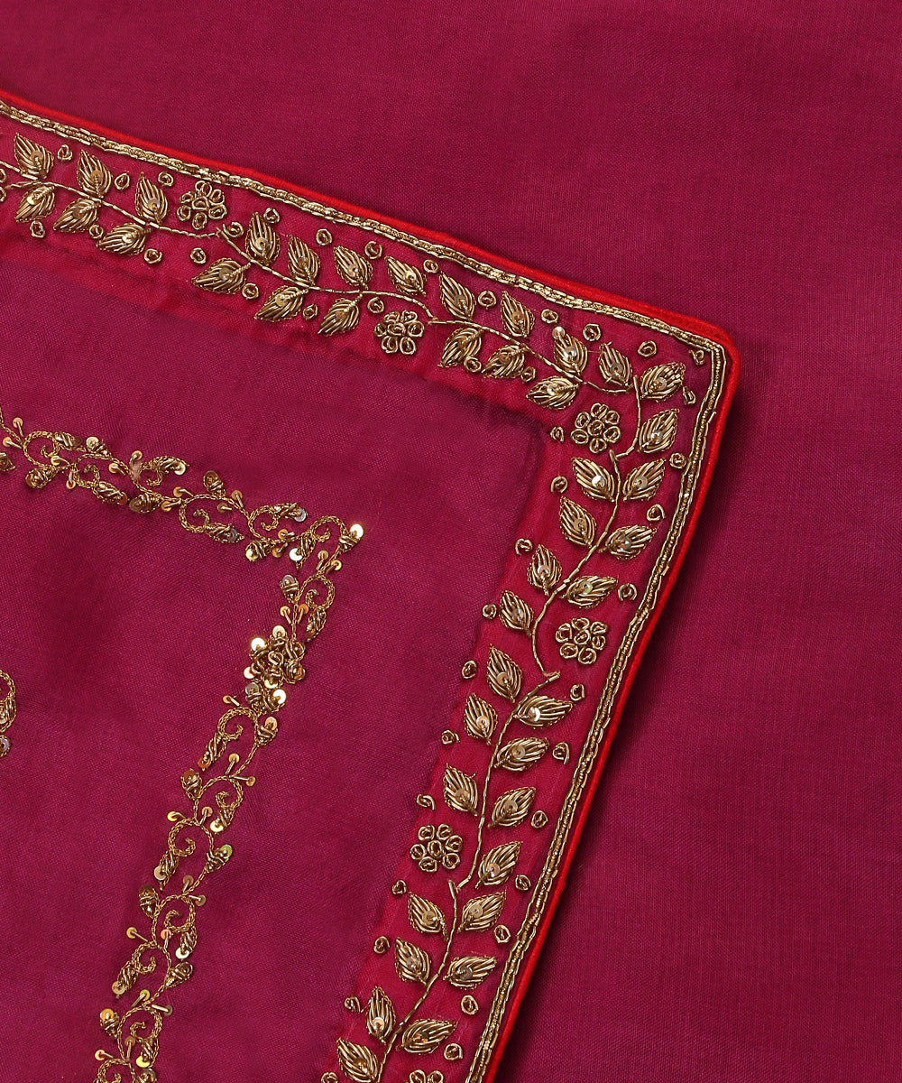 Mulled_Wine_Handloom_Pure_Organza_Dupatta_With_Hand_Embroidered_Zardozi_Borders_And_Boota_WeaverStory_04