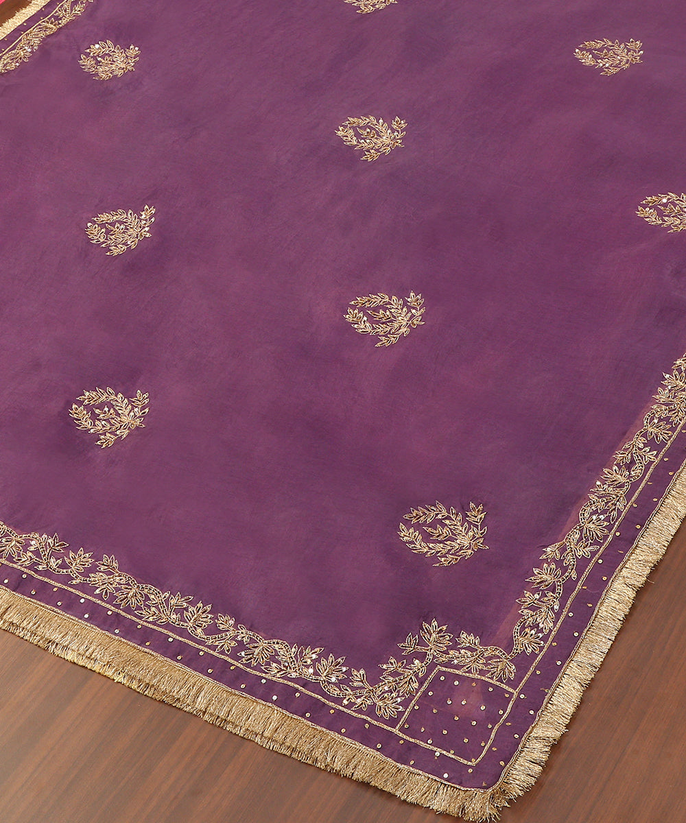 Purple_Dual_Shade_Handloom_Organza_Dupatta_With_Hand_Embroidered_Zardozi_Borders_And_Boota_WeaverStory_03