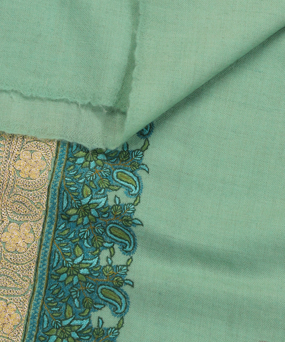 Handwoven_Sea_Green_Pure_Pashmina_Shawl_With_Sozni_Kari_Border_And_Tilla_Work_WeaverStory_05