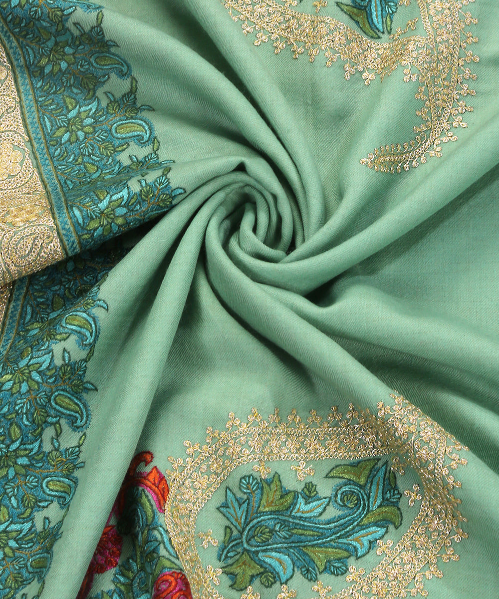 Handwoven_Sea_Green_Pure_Pashmina_Shawl_With_Sozni_Kari_Border_And_Tilla_Work_WeaverStory_06