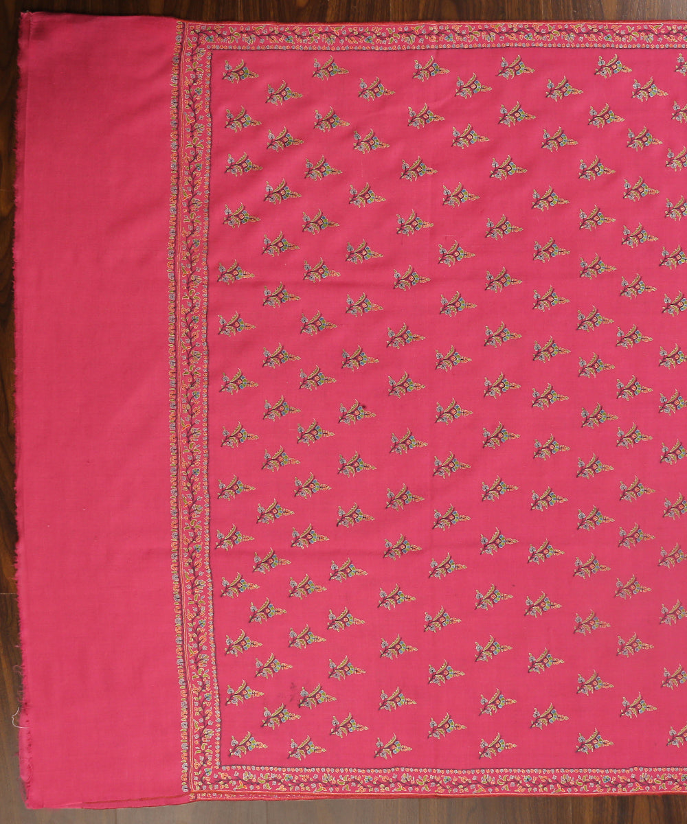 Pink_Handwoven_Pure_Pashmina_Shawl_With_Sozni_Kari_Booti_WeaverStory_03