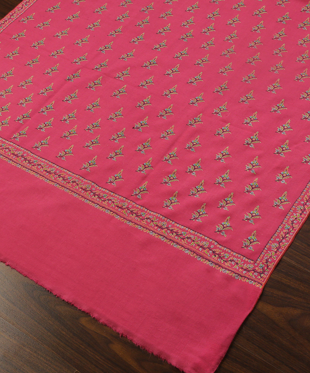 Pink_Handwoven_Pure_Pashmina_Shawl_With_Sozni_Kari_Booti_WeaverStory_04