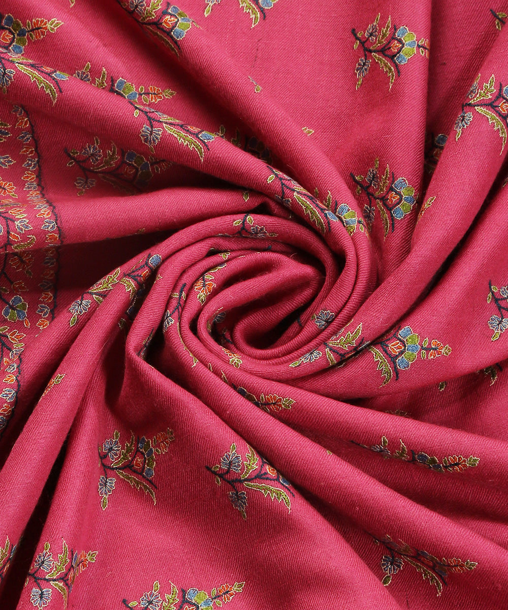 Pink_Handwoven_Pure_Pashmina_Shawl_With_Sozni_Kari_Booti_WeaverStory_06
