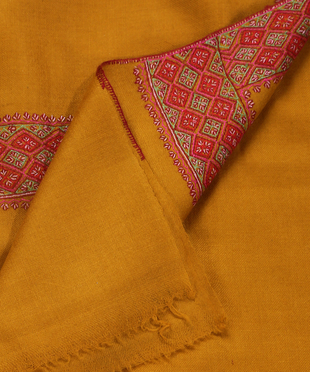 Mustard_Handwoven_Pure_Pashmina_Shawl_With_Sozni_Kari_Border_WeaverStory_05