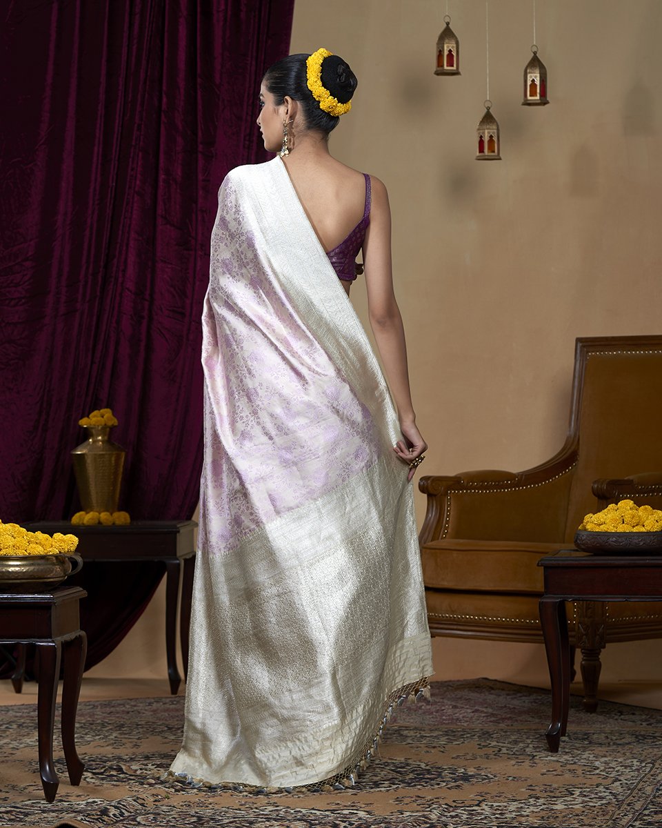 Beige_And_Lavender_Handloom_Pure_Silk_Floral_Tanchoi_Banarasi_Saree_with_Tissue_Weft_WeaverStory_03