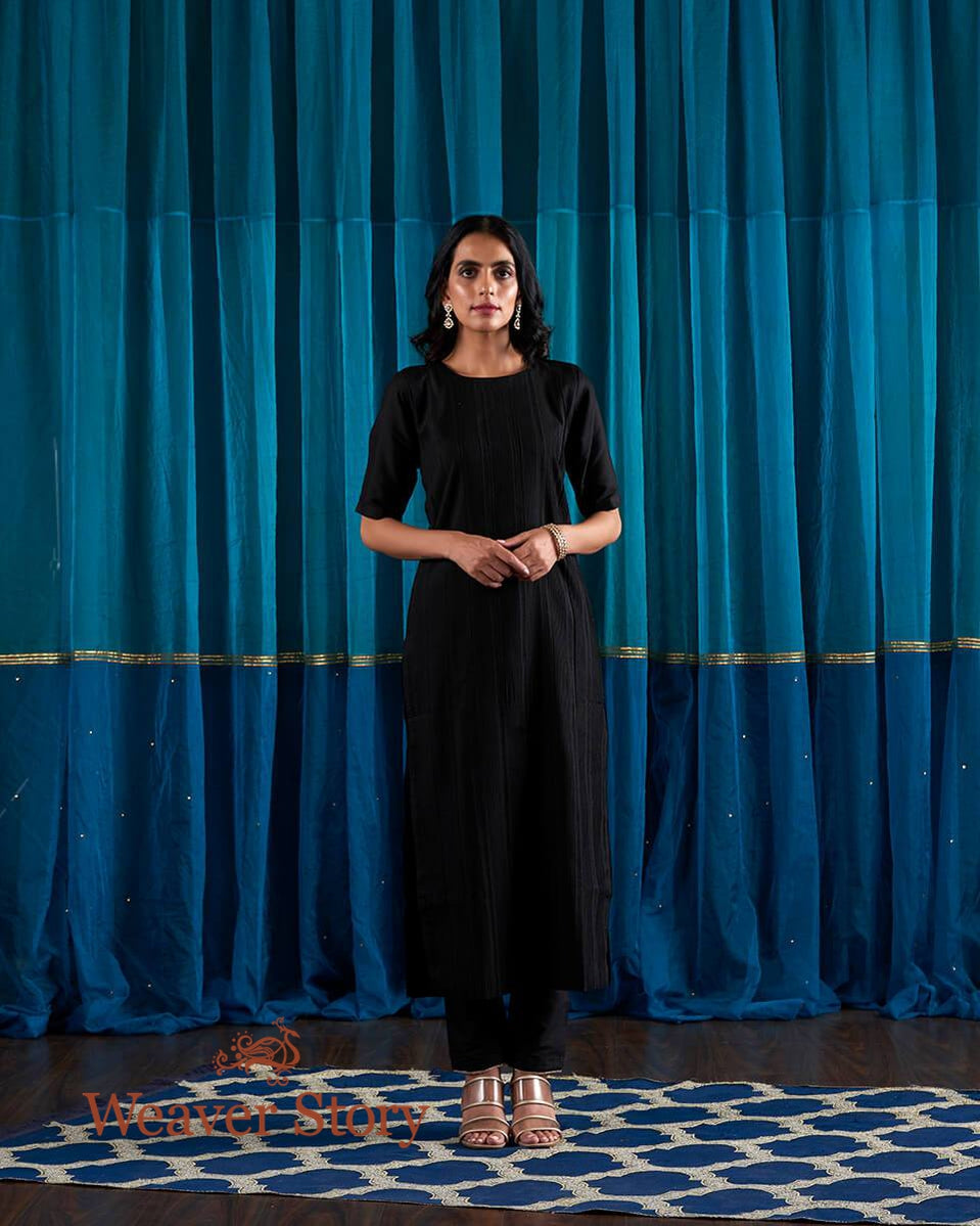 Black_Pintux_Tunic_with_Gotta_Farshi_Pants_WeaverStory_01