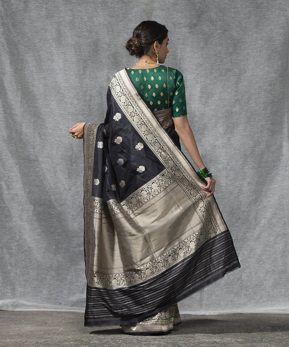Black_Handloom_Katan_Silk_Kadhwa_Banarasi_Saree_with_Floral_Boota_WeaverStory_03