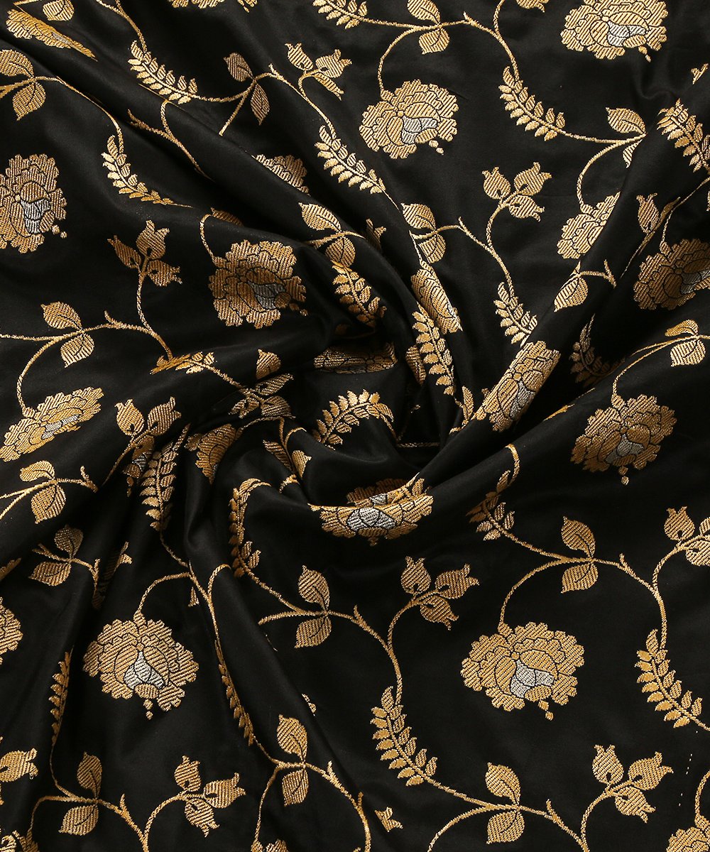Black_Handloom_Pure_Katan_Silk_with_Sona_Rupa_Kadhwa_Jangla_Dupatta_WeaverStory_06