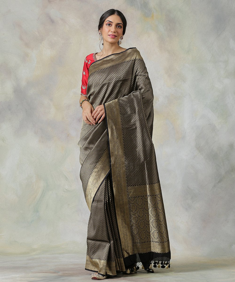 Black_Handloom_Tanchoi_Banarasi_Katan_Silk_Saree_WeaverStory_02