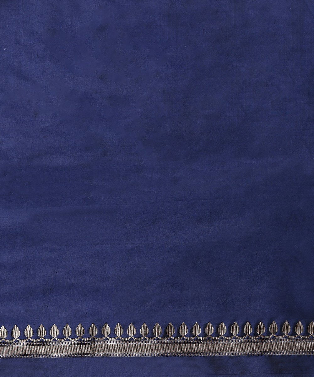 Blue_Handloom_Pure_Katan_Silk_Tanchoi_Banarasi_Saree_With_Teal_Border_WeaverStory_05