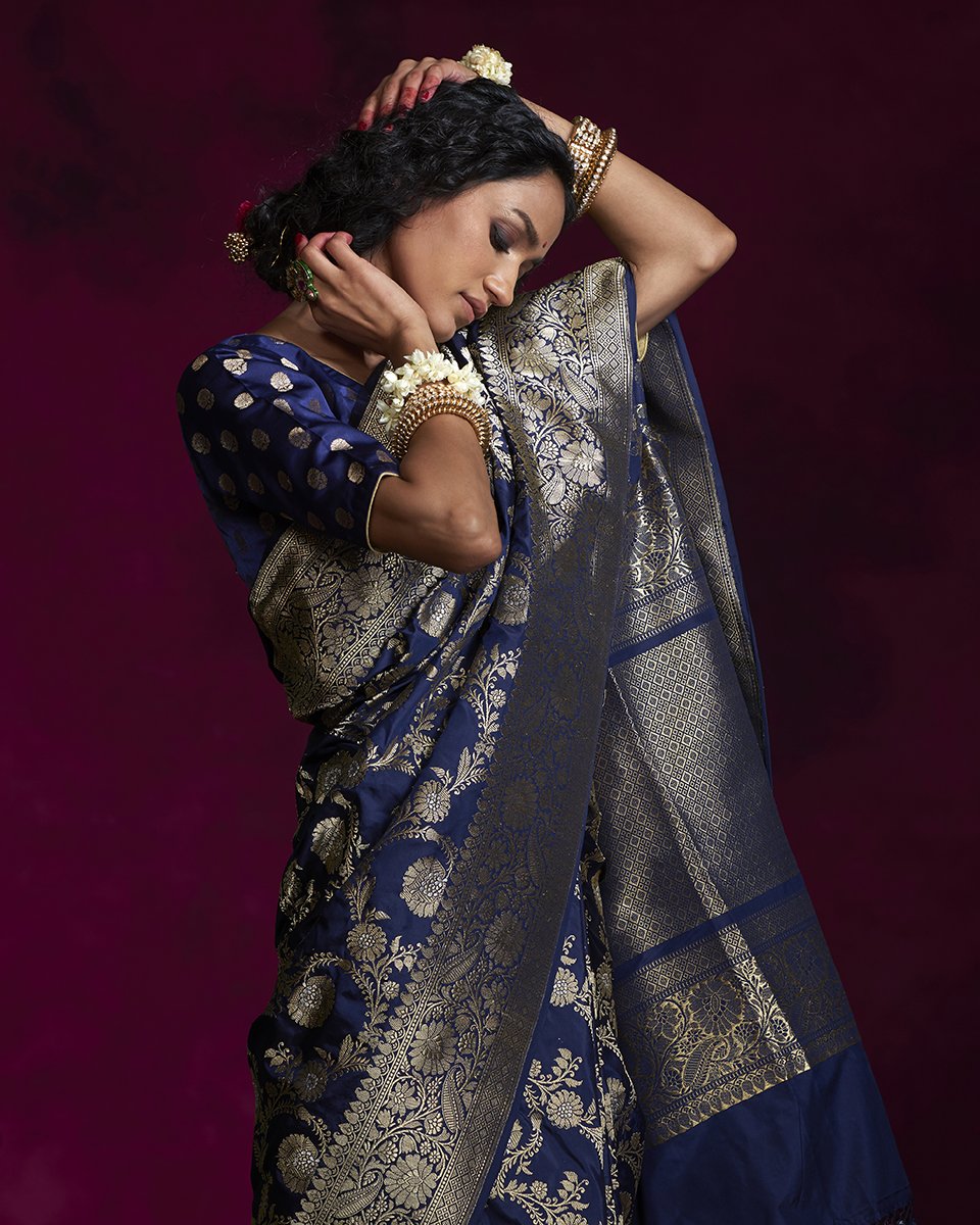 Blue_Katan_Silk_Handloom_Banarasi_Saree_with_Kadhwa_Weave_and_Jangla_Design_WeaverStory_01