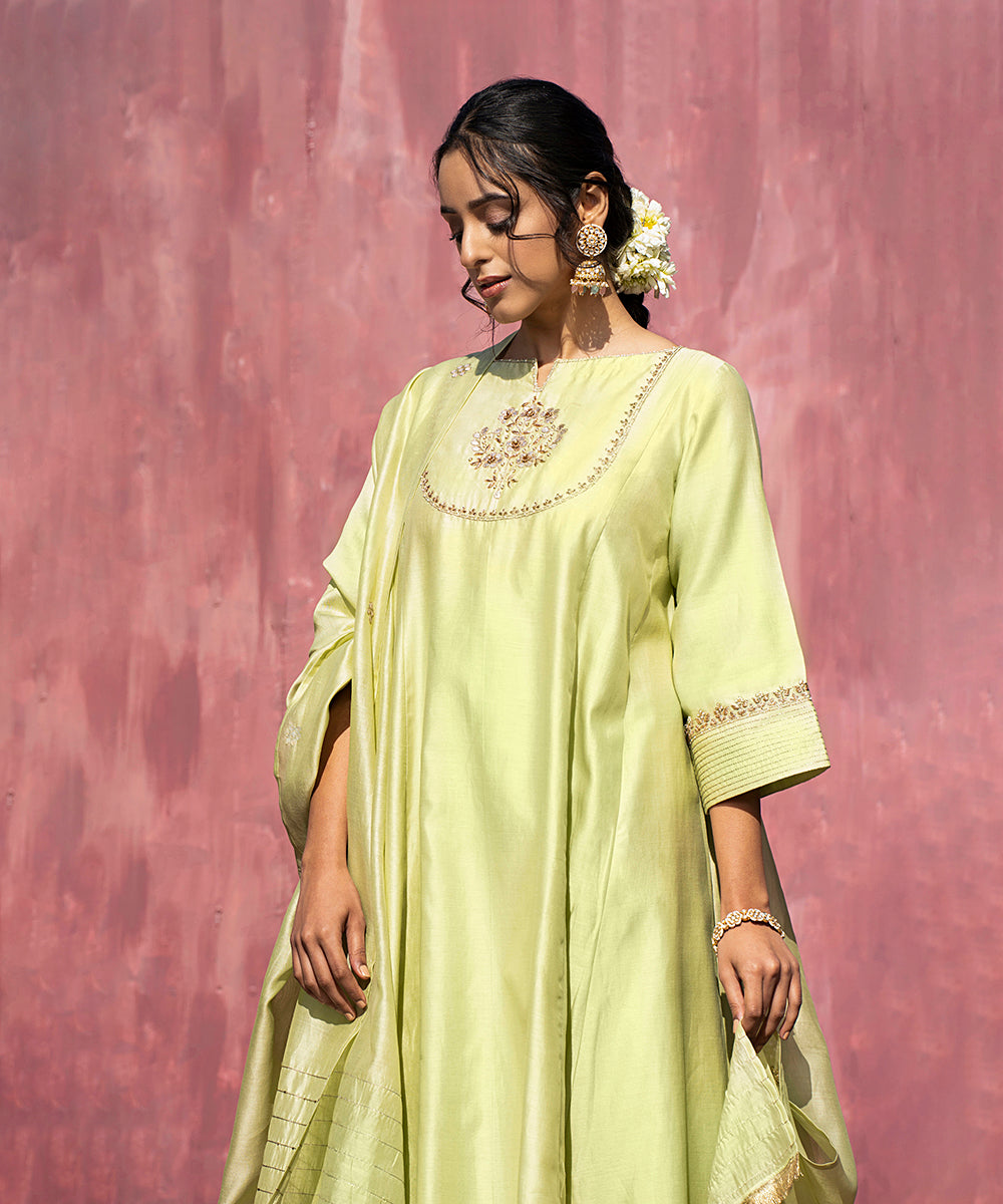 Handloom_Lime_Green_Chanderi_Silk_Gota_Patti_Suit_Set_With_Pants_And_Dupatta_WeaverStory_01