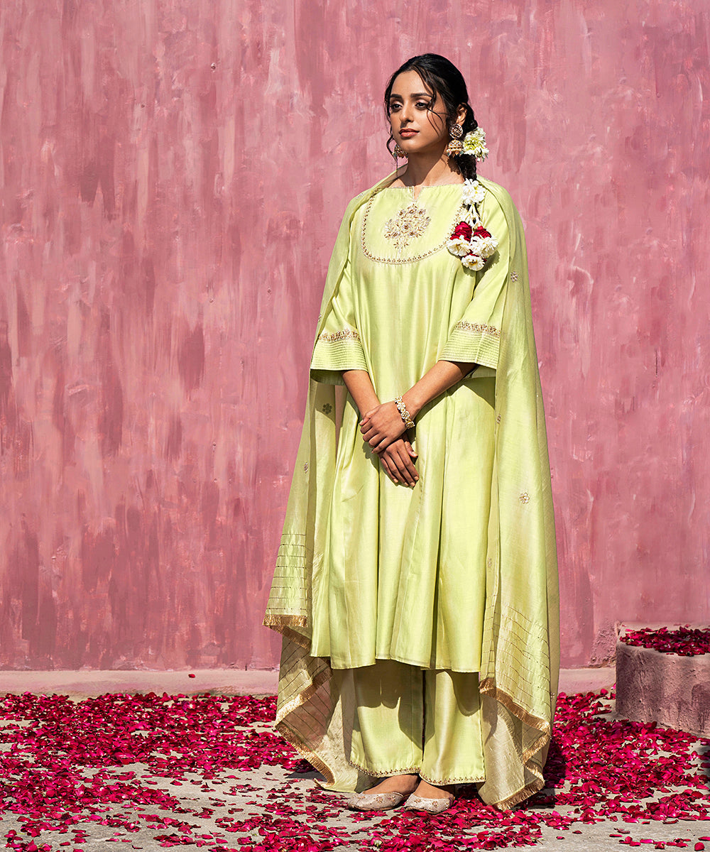 Handloom_Lime_Green_Chanderi_Silk_Gota_Patti_Suit_Set_With_Pants_And_Dupatta_WeaverStory_03